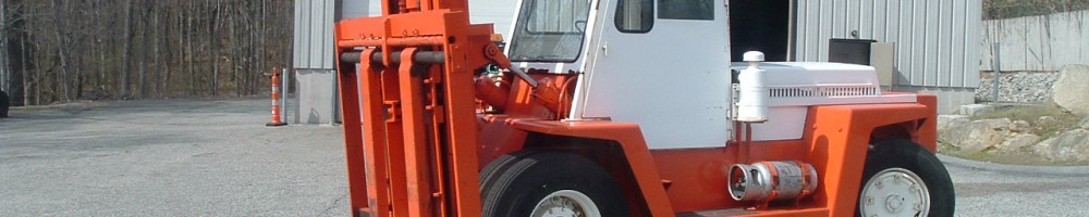 30,000lbs. Clark Forklift 3